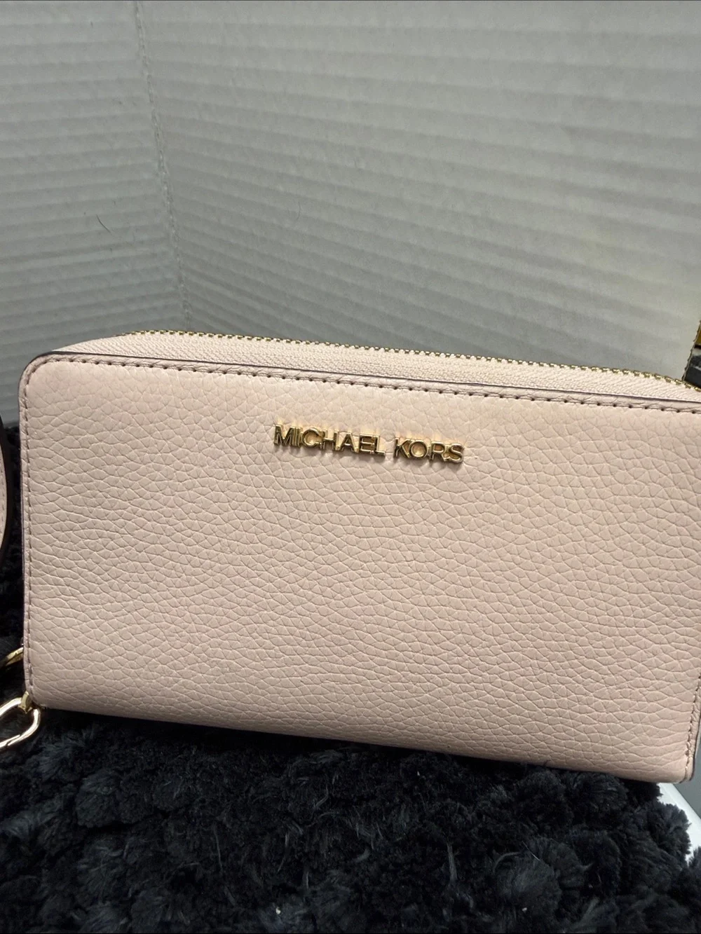 Michael Kors Pebbled Leather Tote and Wristlet wallet in Pale Pink
